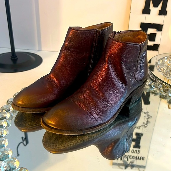 Frye metallic boots rare women’s size 7.5 - Picture 10 of 11